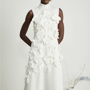 Chic White Floral Embellished Wedding Dress